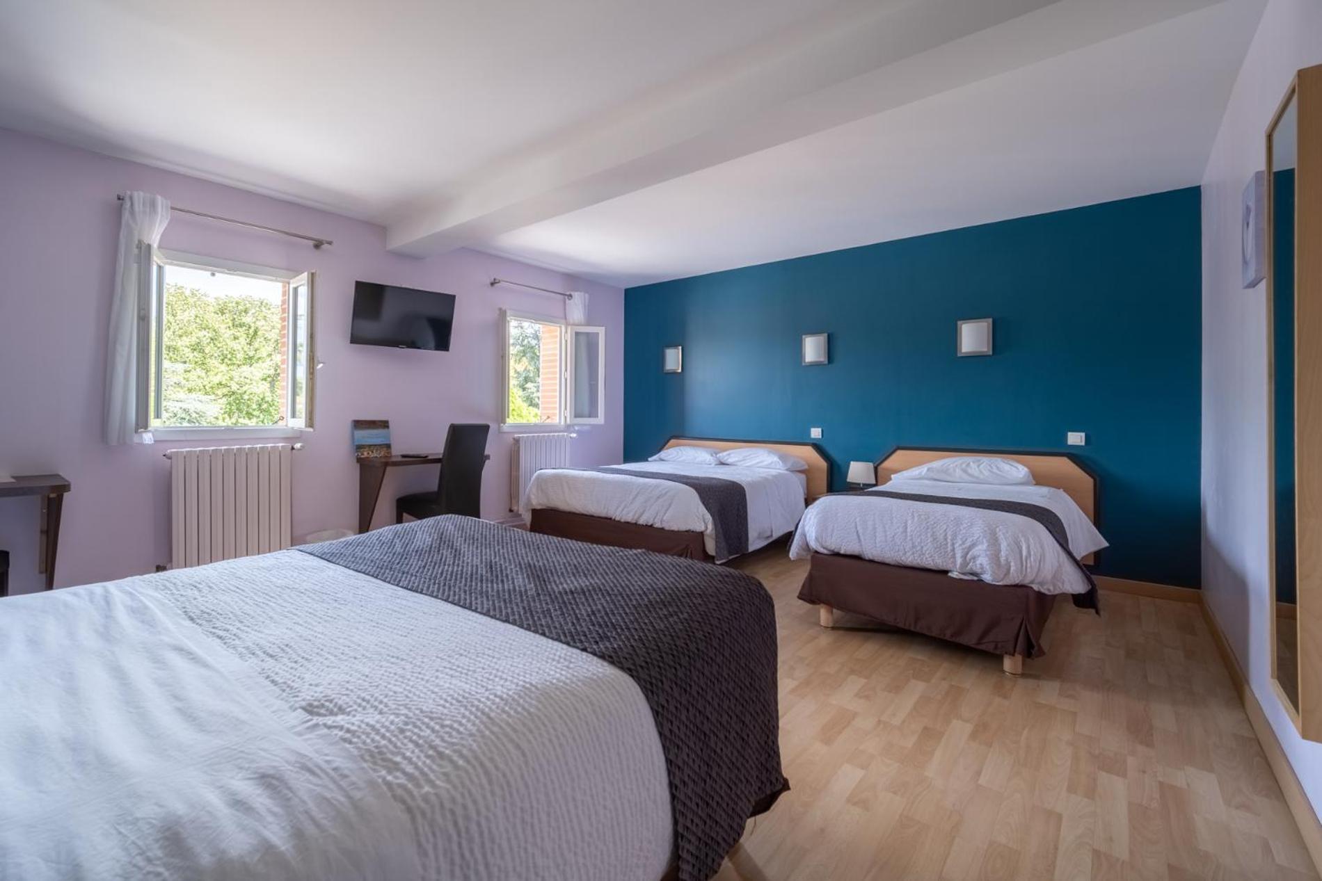 Hotel Restaurant Du Lauragais Logis De France Villefranche-de-Lauragais Εξωτερικό φωτογραφία