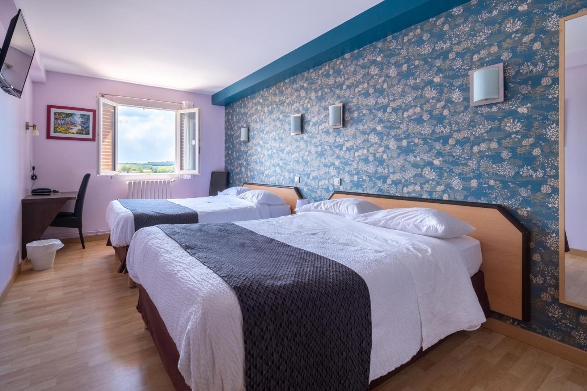 Hotel Restaurant Du Lauragais Logis De France Villefranche-de-Lauragais Εξωτερικό φωτογραφία
